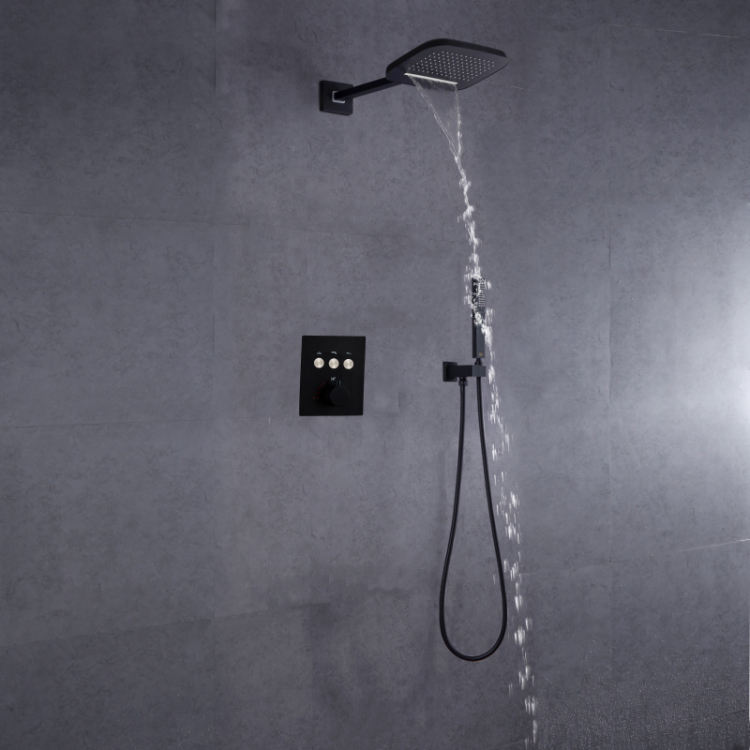 multiple shower head systems
