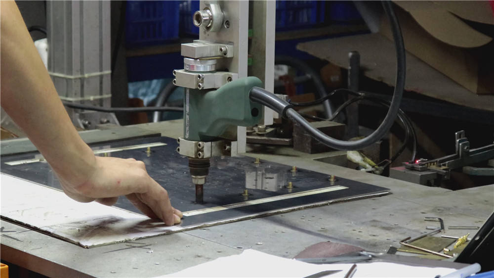 hydro jet shower head