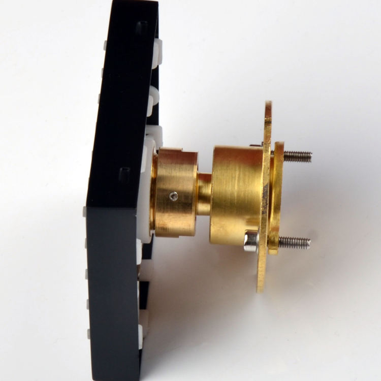 shower head spraying