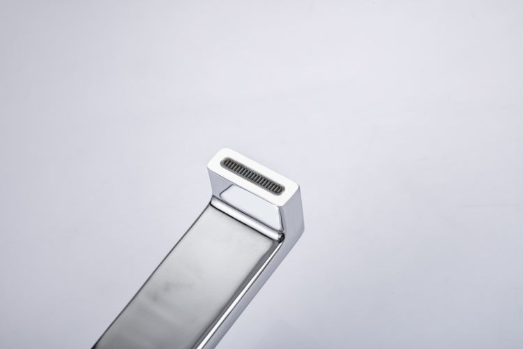 delta bathroom faucets