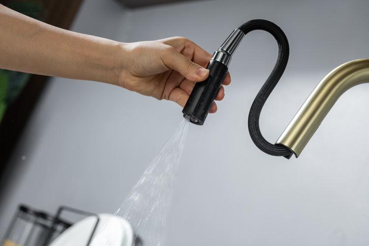 lowes kitchen faucets