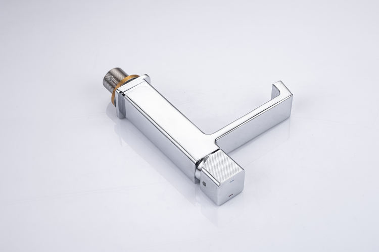 bathroom sink faucets