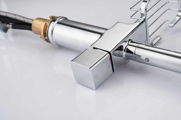 kitchen faucets with sprayer